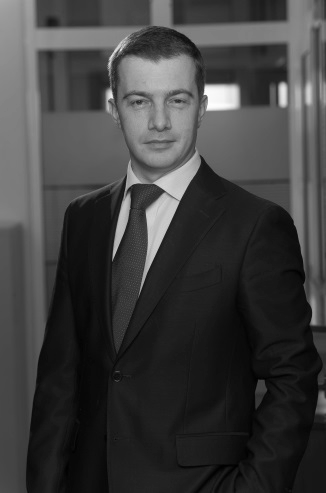 Dmitry Serezhin